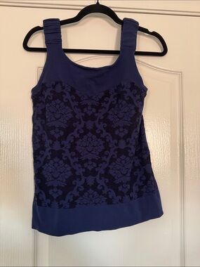 Sleeveless Navy Blue Patterned Camisole